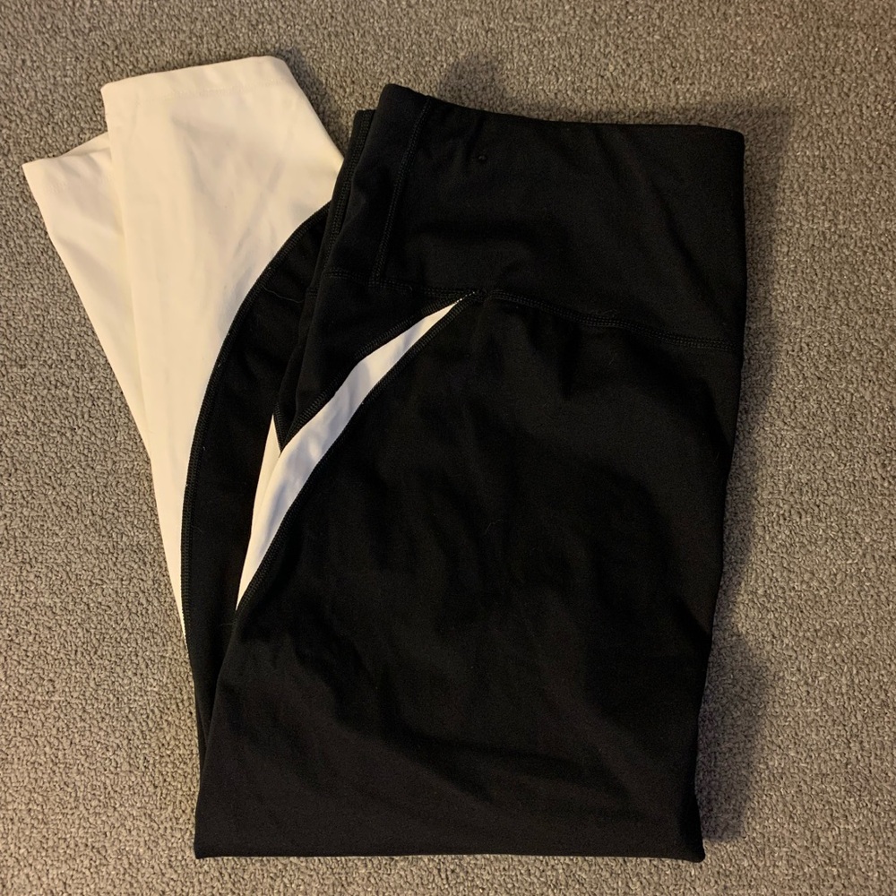 Nike Black and White Athletic Leggings